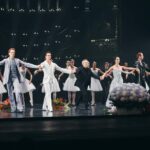 Борис Эйфман во время поклонов. Фото -- пресс-служба фестиваля «Черешневый лес»