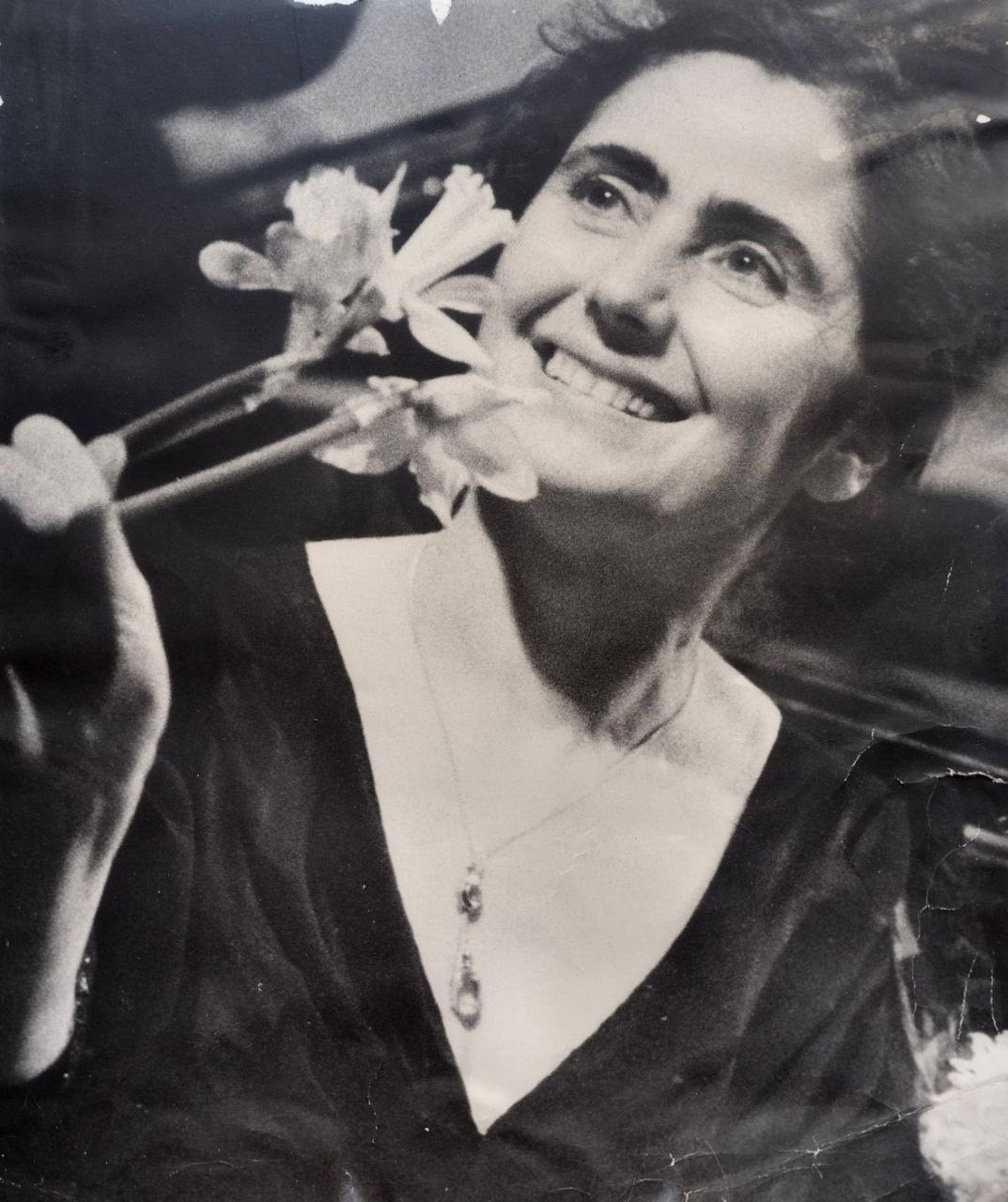 Katta tasmali lezbiyen jinsiy aloqa video