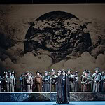 Сцена из спектакля