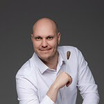 Павел Романенко