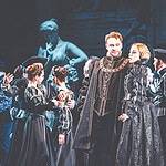 Успех «Риголетто» обеспечивает музыка Верди, здесь же эффект усилен работой дирижера и солистов. Фото Анастасии Коноваловой предоставлено пресс-службой театра