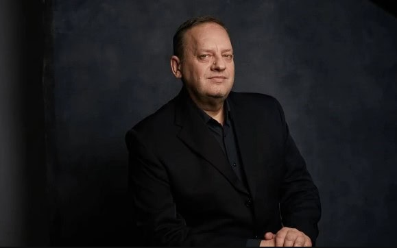 Умер заслуженный артист России Роман Улыбин