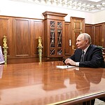 Валерий Гергиев предложил президенту создать культурные кварталы - "в сердце Москвы, в сердце Петербурга". / Гавриил Григоров / пресс-служба президента РФ / ТАСС