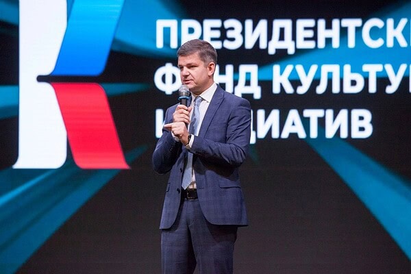 Роман Карманов