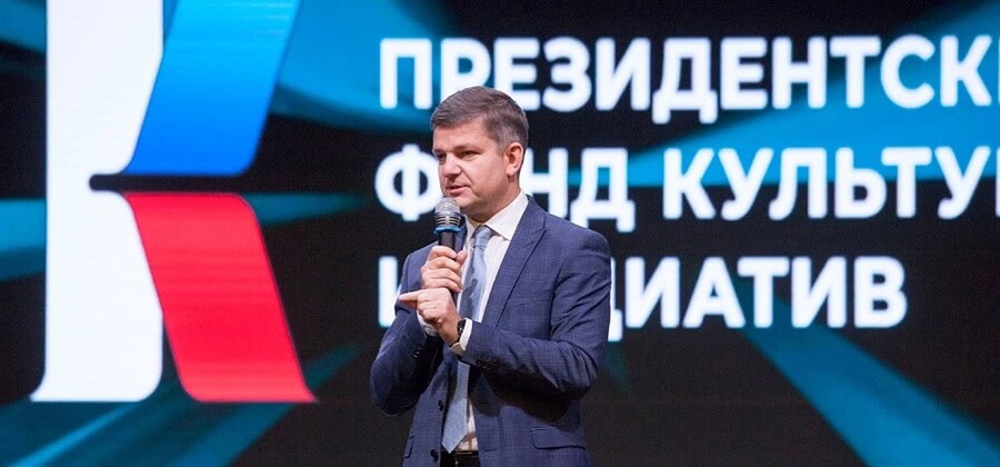 Роман Карманов