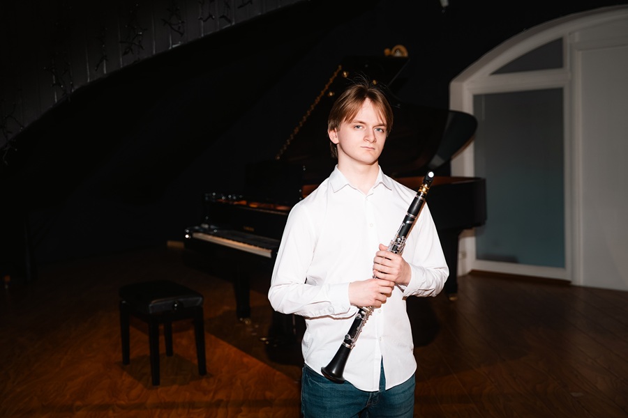 Сергей Петров