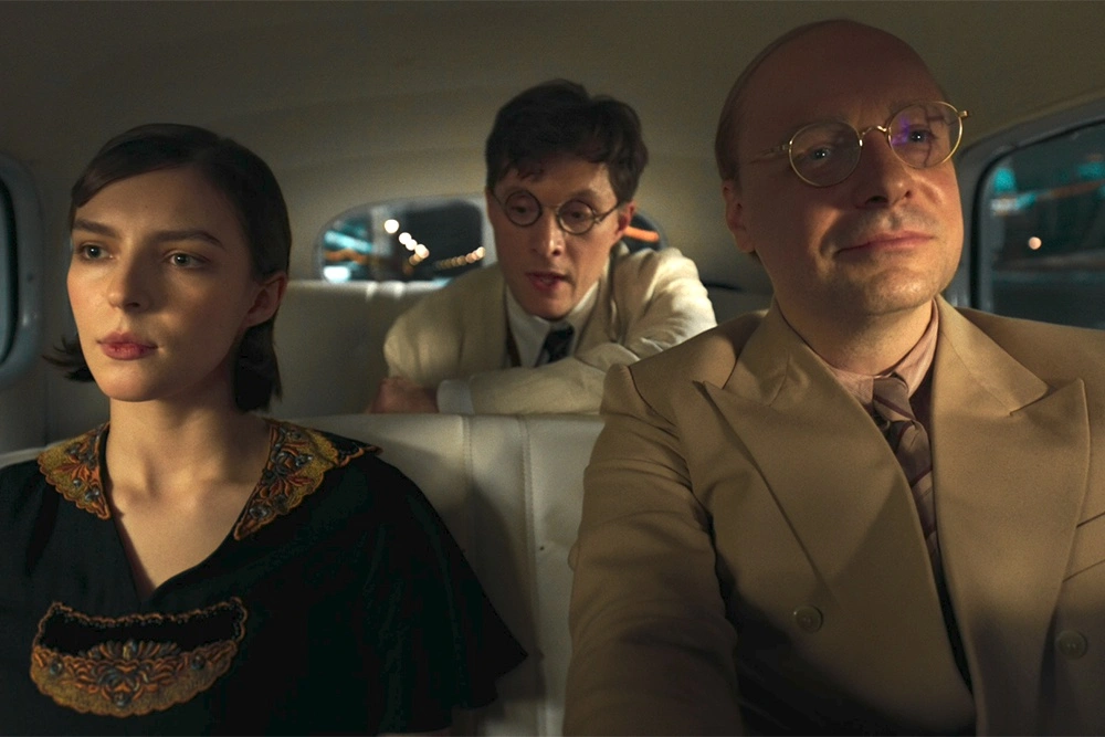 ショスタコーヴィチを描いたアレクセイ・ウチーチェリ監督の映画によりゲレンジークの映画祭が開幕